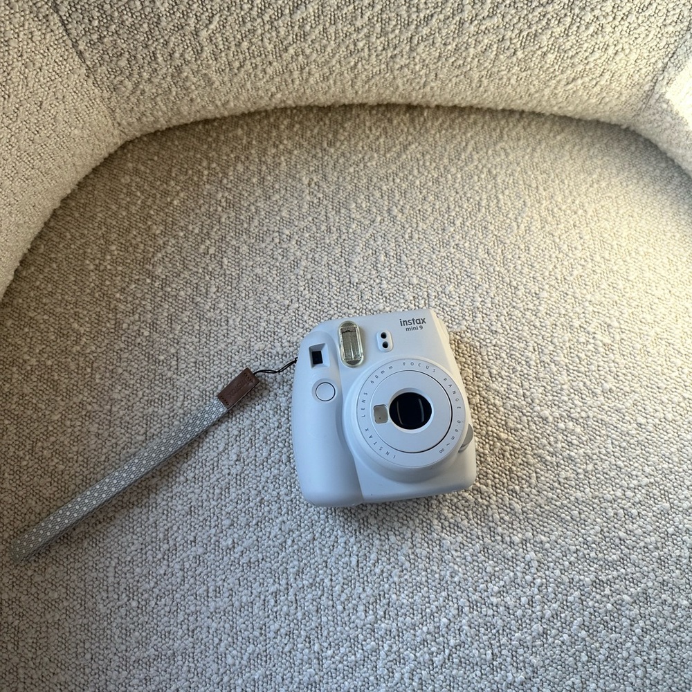 Polaroid Fujifilm Instax Instant Camera
